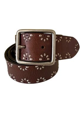 Buckle Brand Vintage Brown Leather Floral-Embroidered Belt